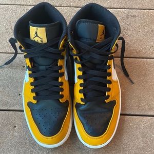 Nike Mens Air Jordan size 10